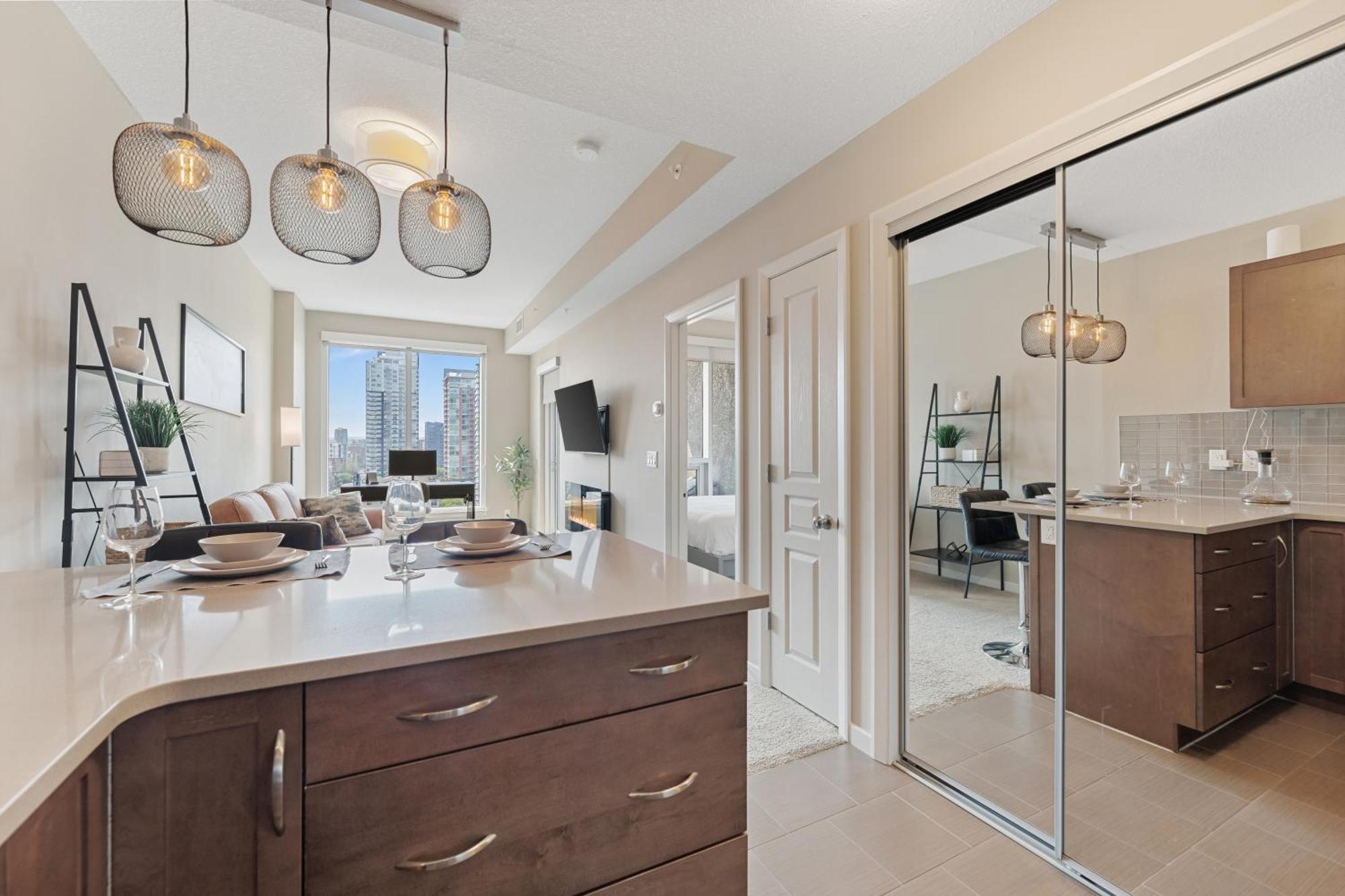 Heart Of Downtown Calgary Spacious Luxury Condo With Stunning Views And Premium Amenities Eksteriør bilde