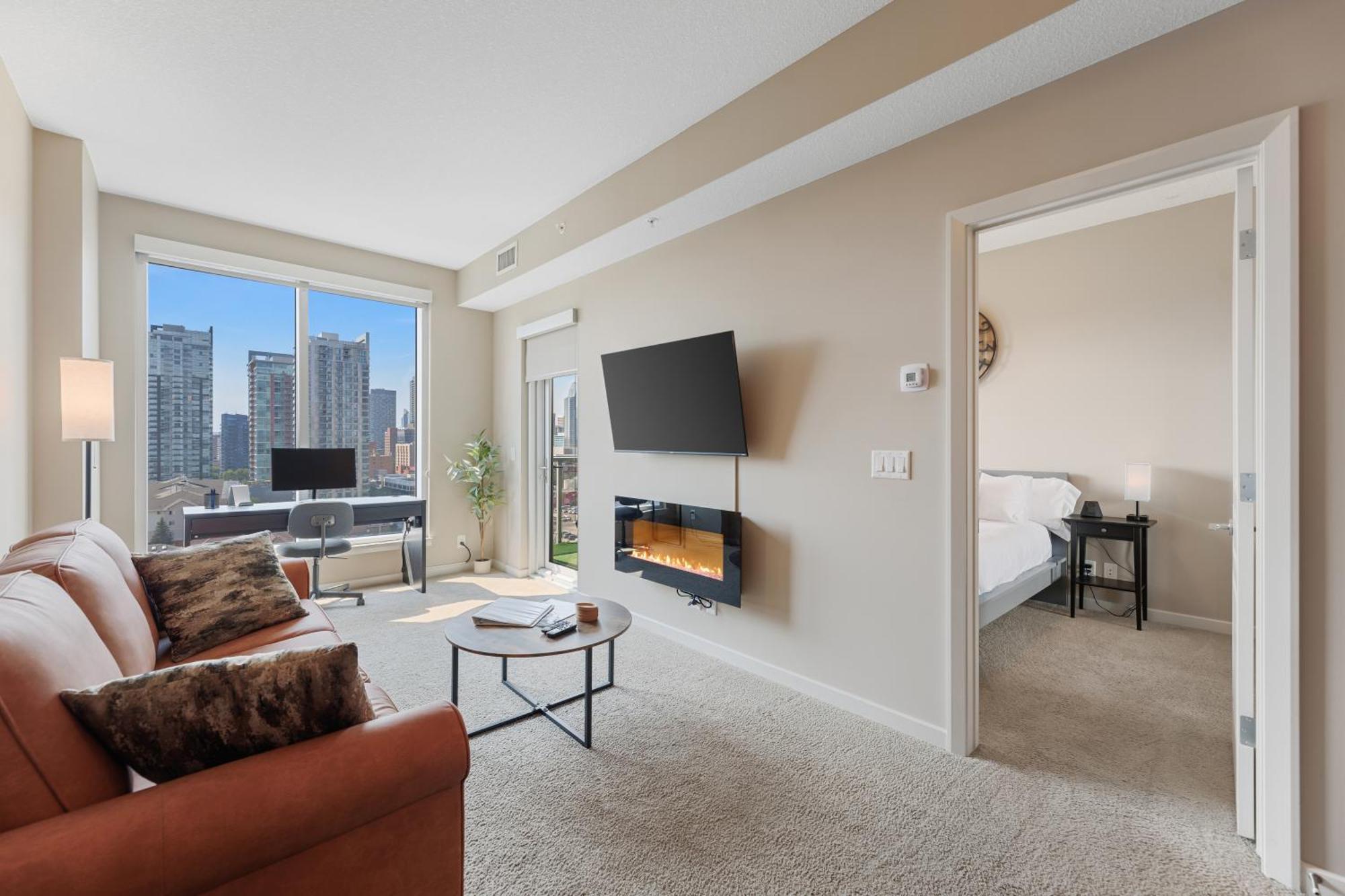 Heart Of Downtown Calgary Spacious Luxury Condo With Stunning Views And Premium Amenities Eksteriør bilde